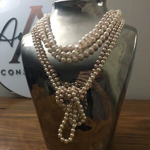 Luxurious Multi-Strand Pearl Necklace